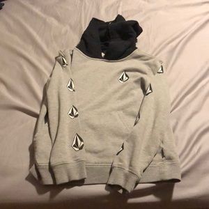 Volcom sweatshirt